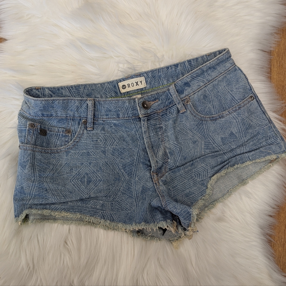 Roxy Aztec Tribal Print Cut Off Shorts